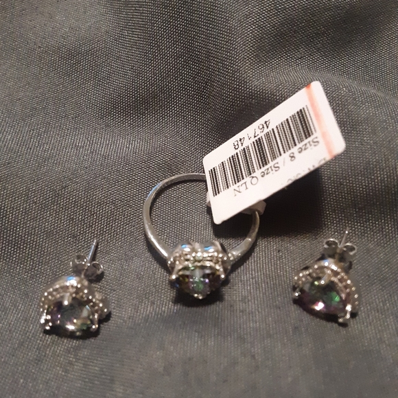Jewelry - Genuine Mystic Topaz Heart Diamond Set